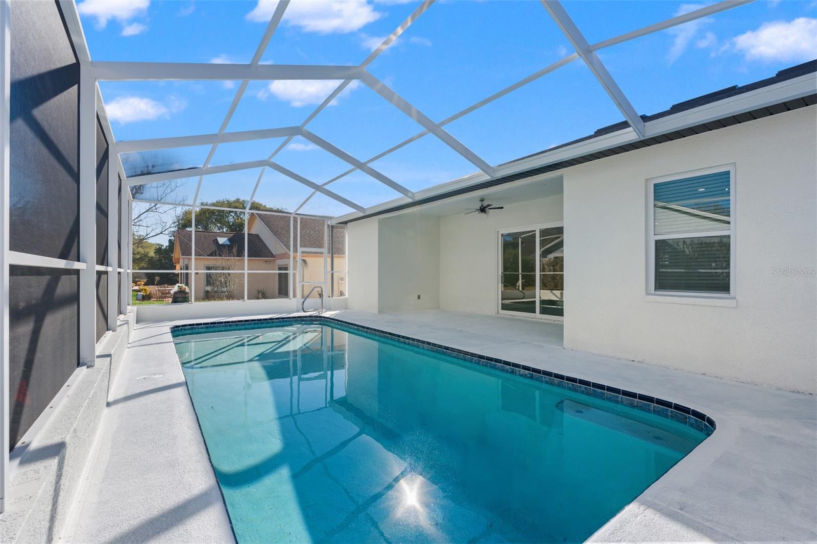 BEACON WOODS VILLAGE - Residential