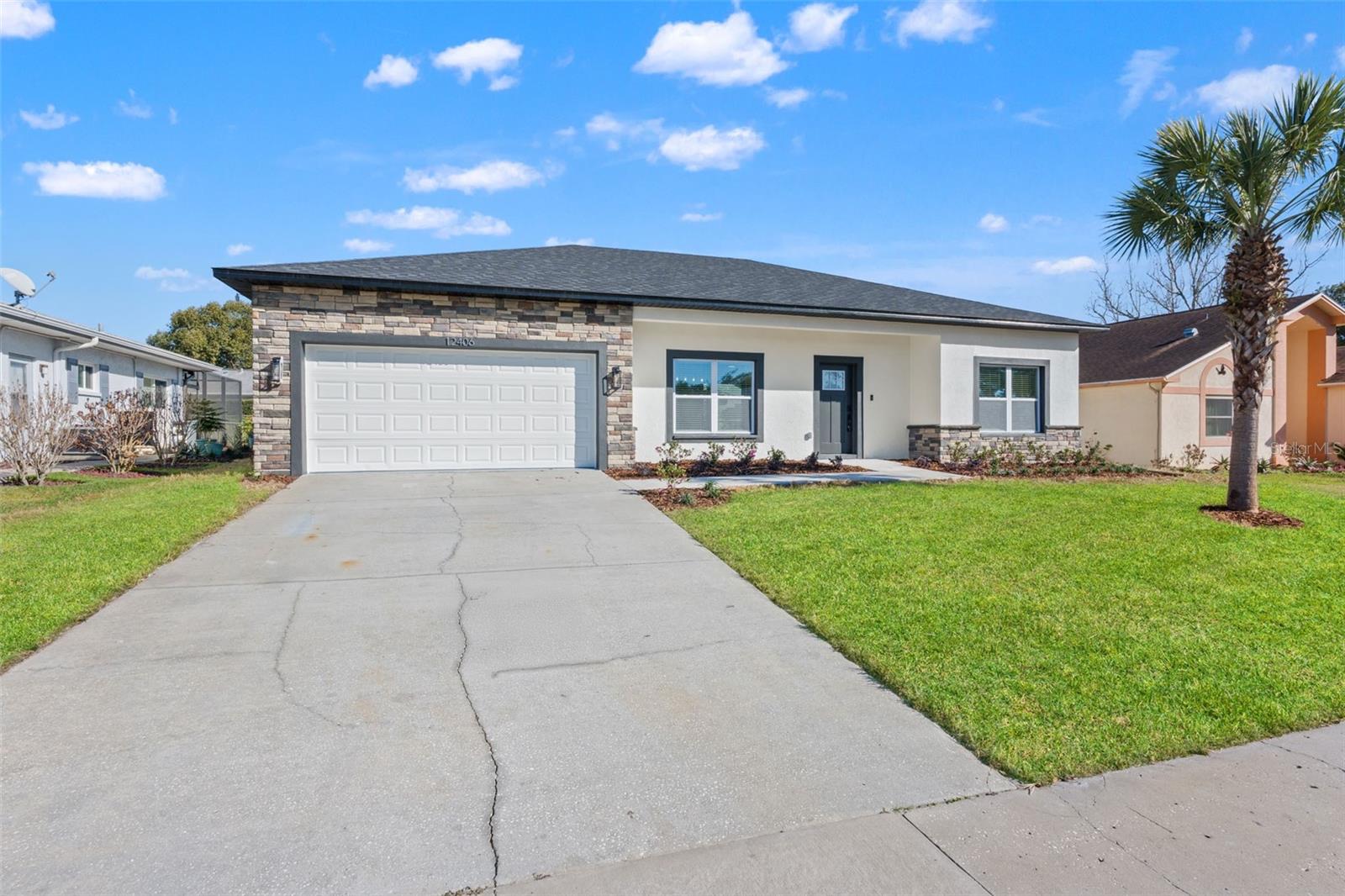 BEACON WOODS VILLAGE - Residential