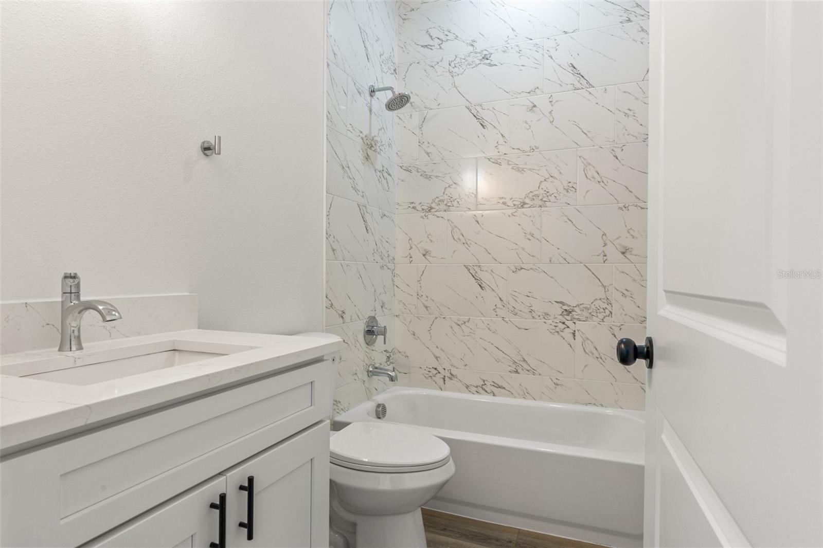 BEACON WOODS VILLAGE - Residential