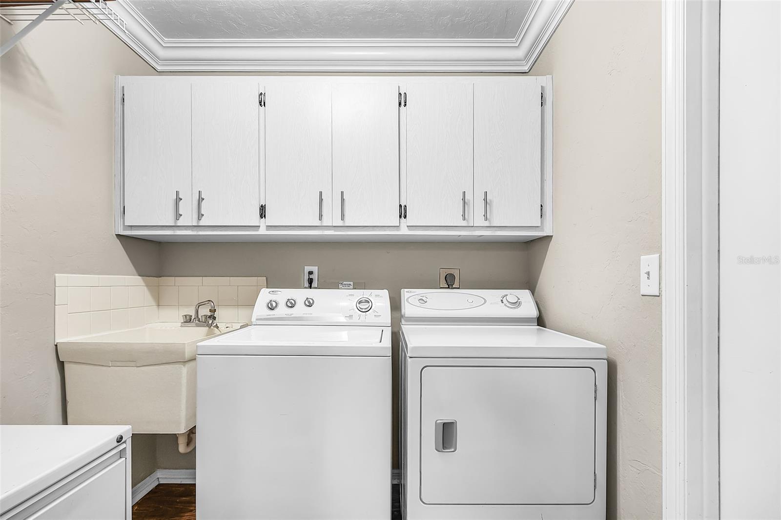 WHISKEY CREEK VILGE GREEN S EC 12 OR 1614 PG 1187 - Residential
