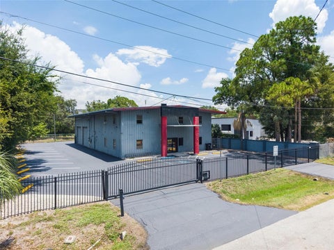 Photo of 5021 W Nassau Street, Tampa, FL 33607 (MLS # TB8538222)