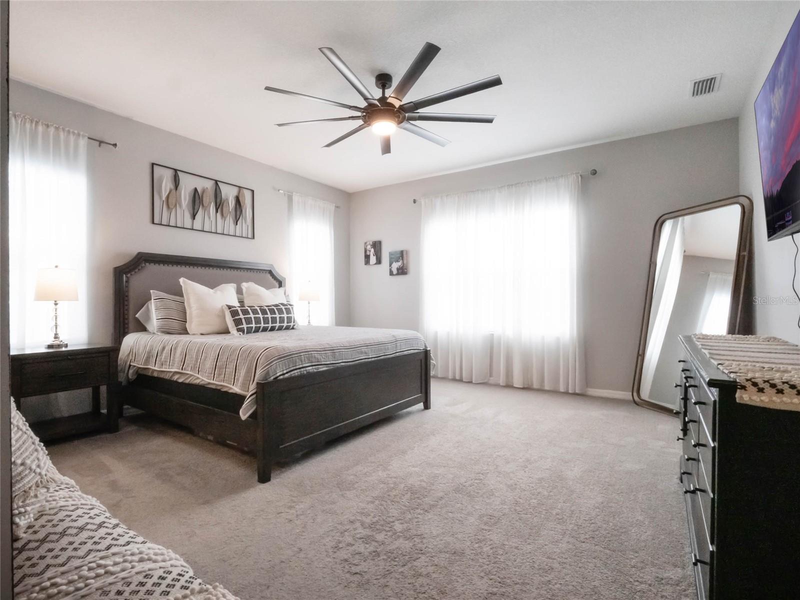 EVERGREEN ESTATE - Residential