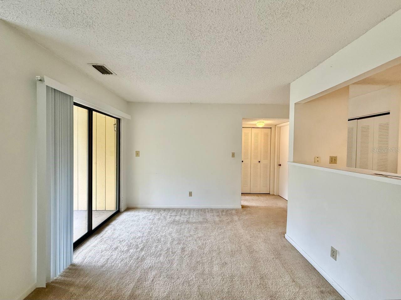 STONE CREEK POINTE A CONDOMINI - Residential Lease
