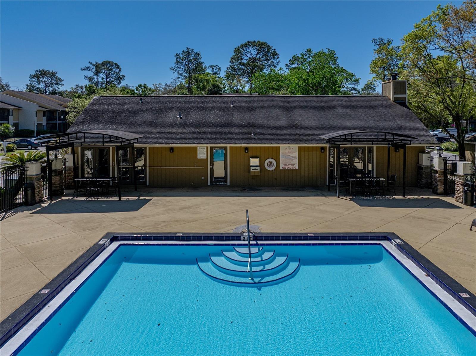 STONE CREEK POINTE A CONDOMINI - Residential Lease