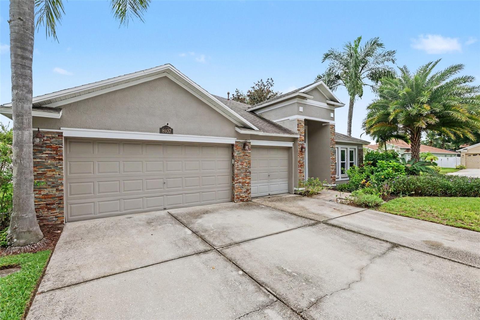 8937 ABERDEEN CREEK CIRCLE, RIVERVIEW, FL, 33569 3 8937 ABERDEEN CREEK CIRCLE