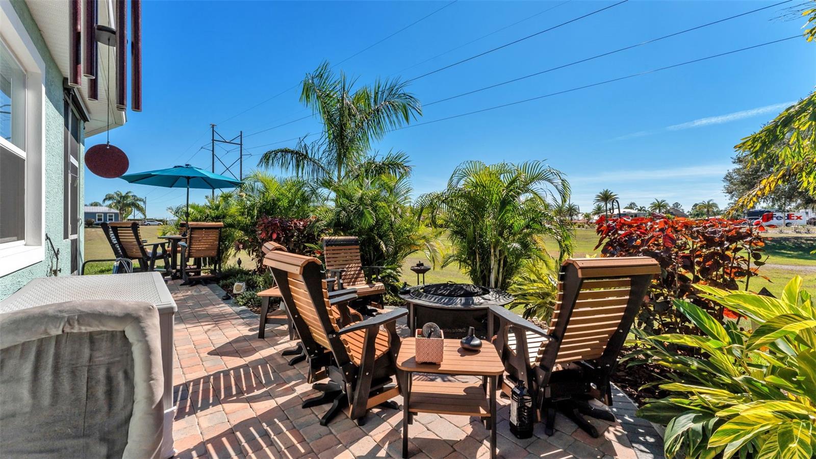 BAY LAKE RESIDENCE - Residential