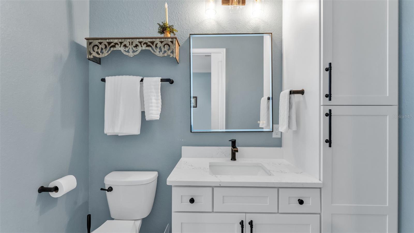 BAY LAKE RESIDENCE - Residential