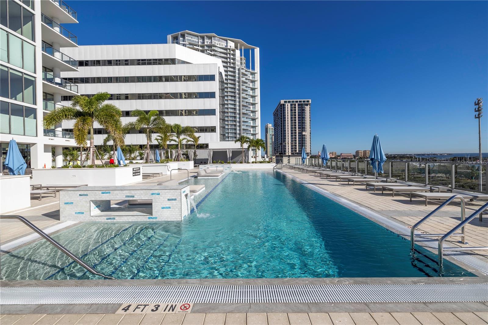 SALTAIRE CONDO - Residential