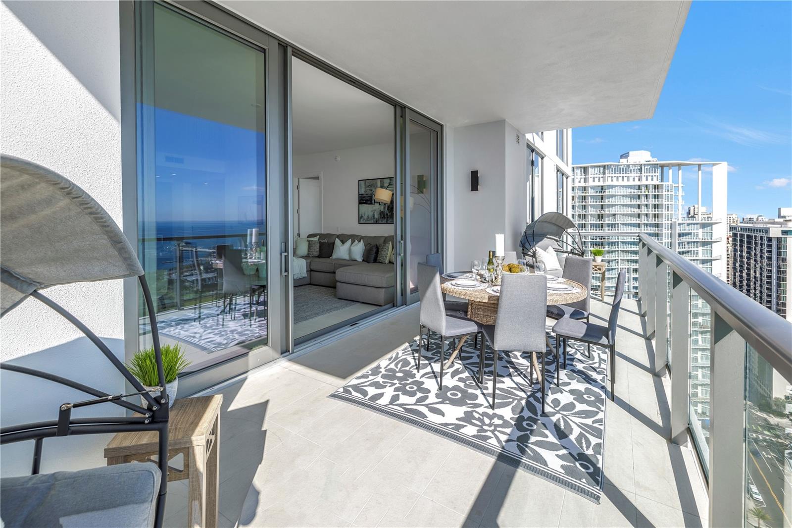 SALTAIRE CONDO - Residential