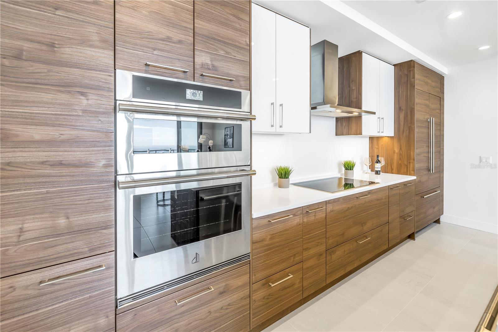 SALTAIRE CONDO - Residential