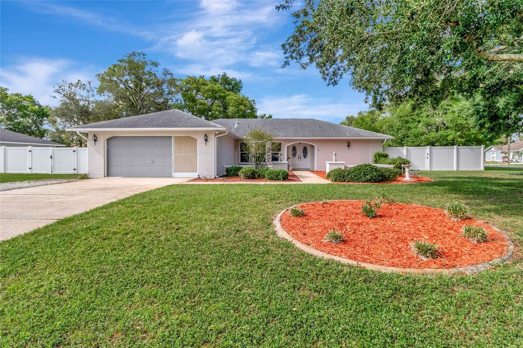Photo of 10412 Avila Street, Spring Hill, FL 34608 (MLS # G5112650)