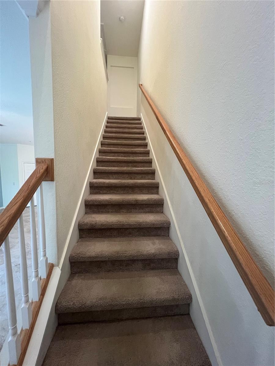 GRAN PARADISO TWNHMS 1B - Residential Lease