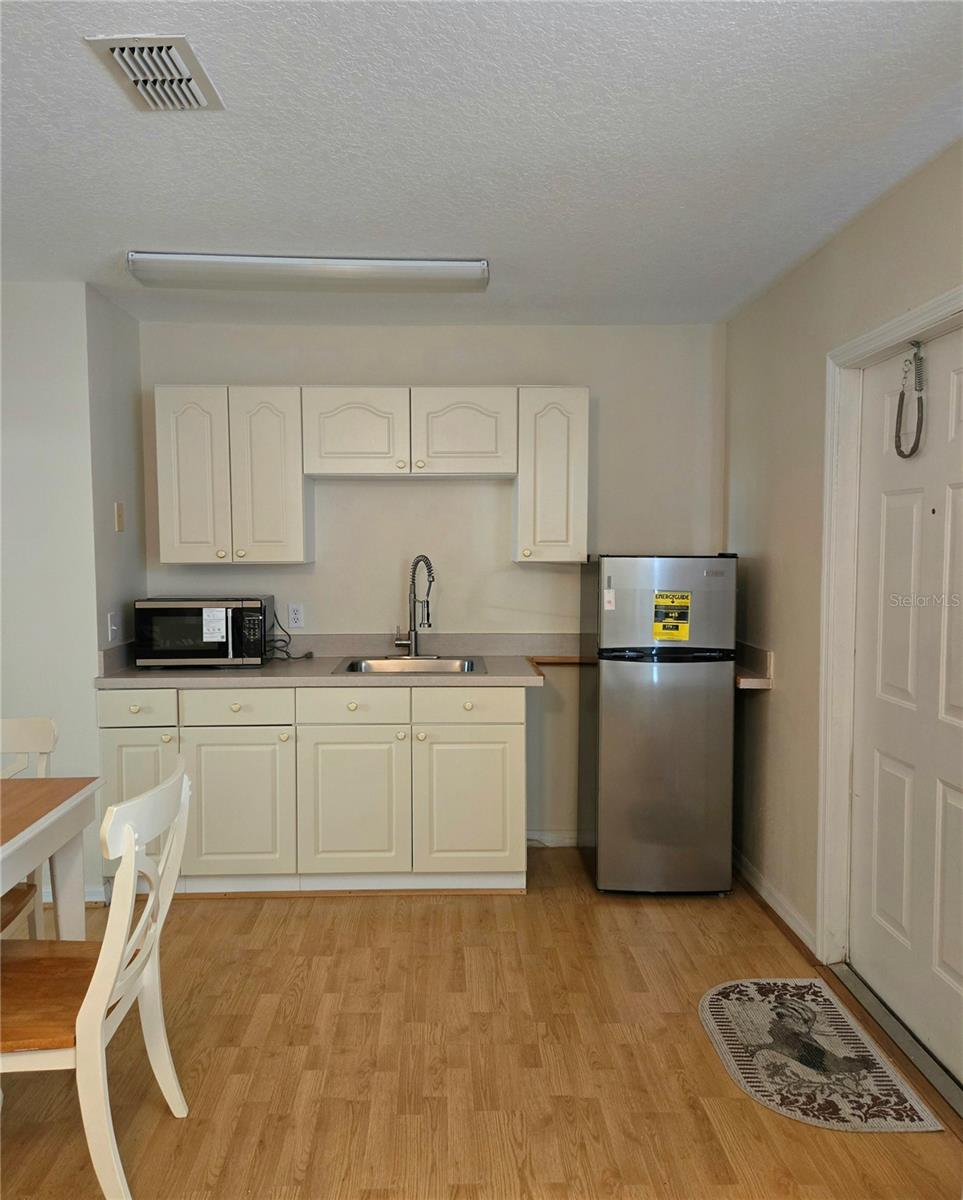 BIMINI BAY PH 01 - Residential Lease
