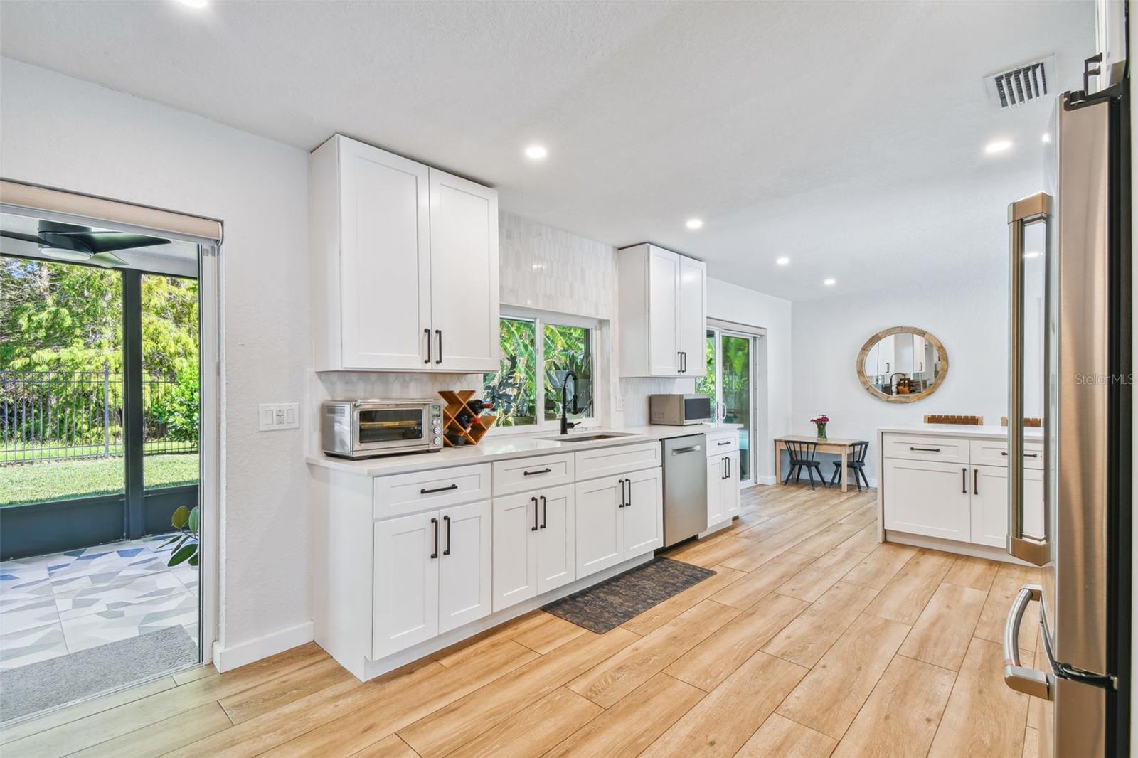 BROADWATER - Residential