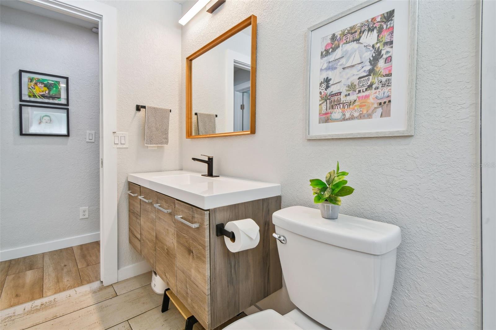 BROADWATER - Residential