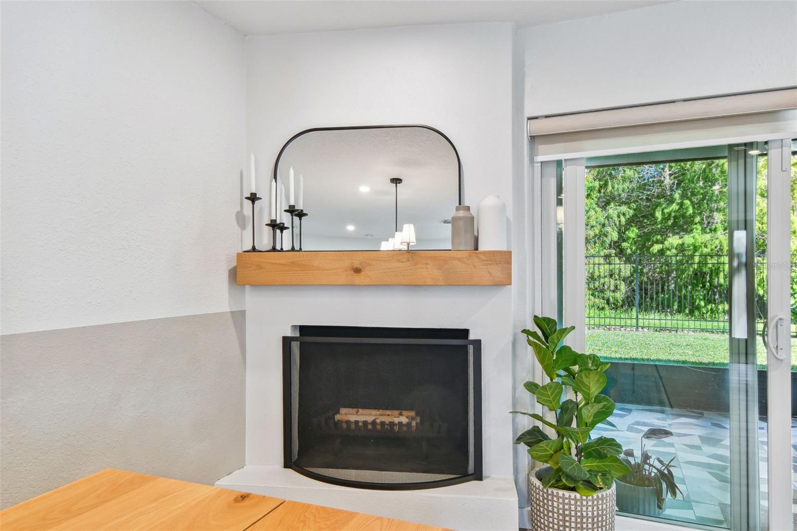 BROADWATER - Residential