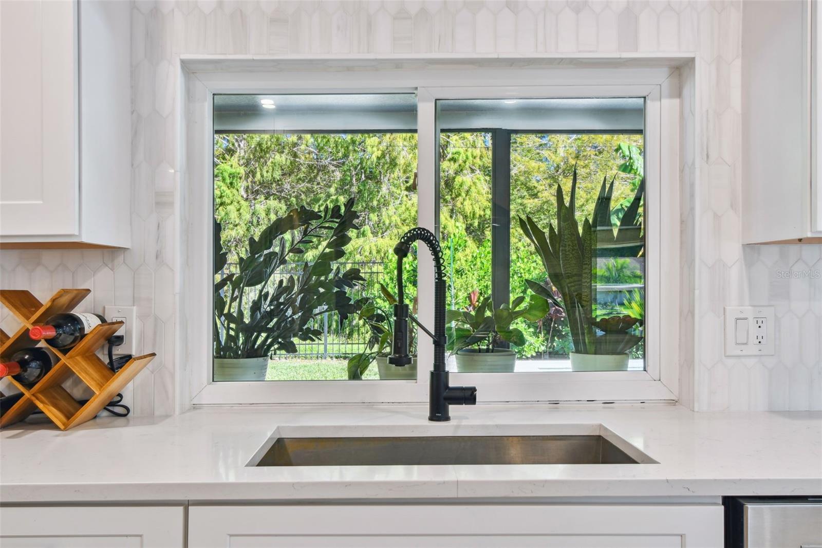 BROADWATER - Residential