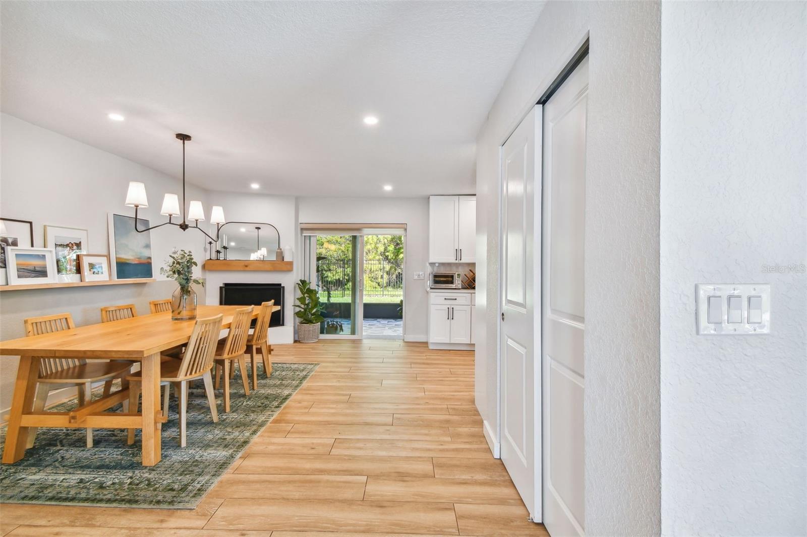 BROADWATER - Residential