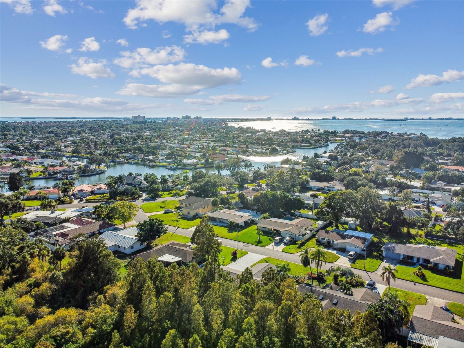 BROADWATER - Residential