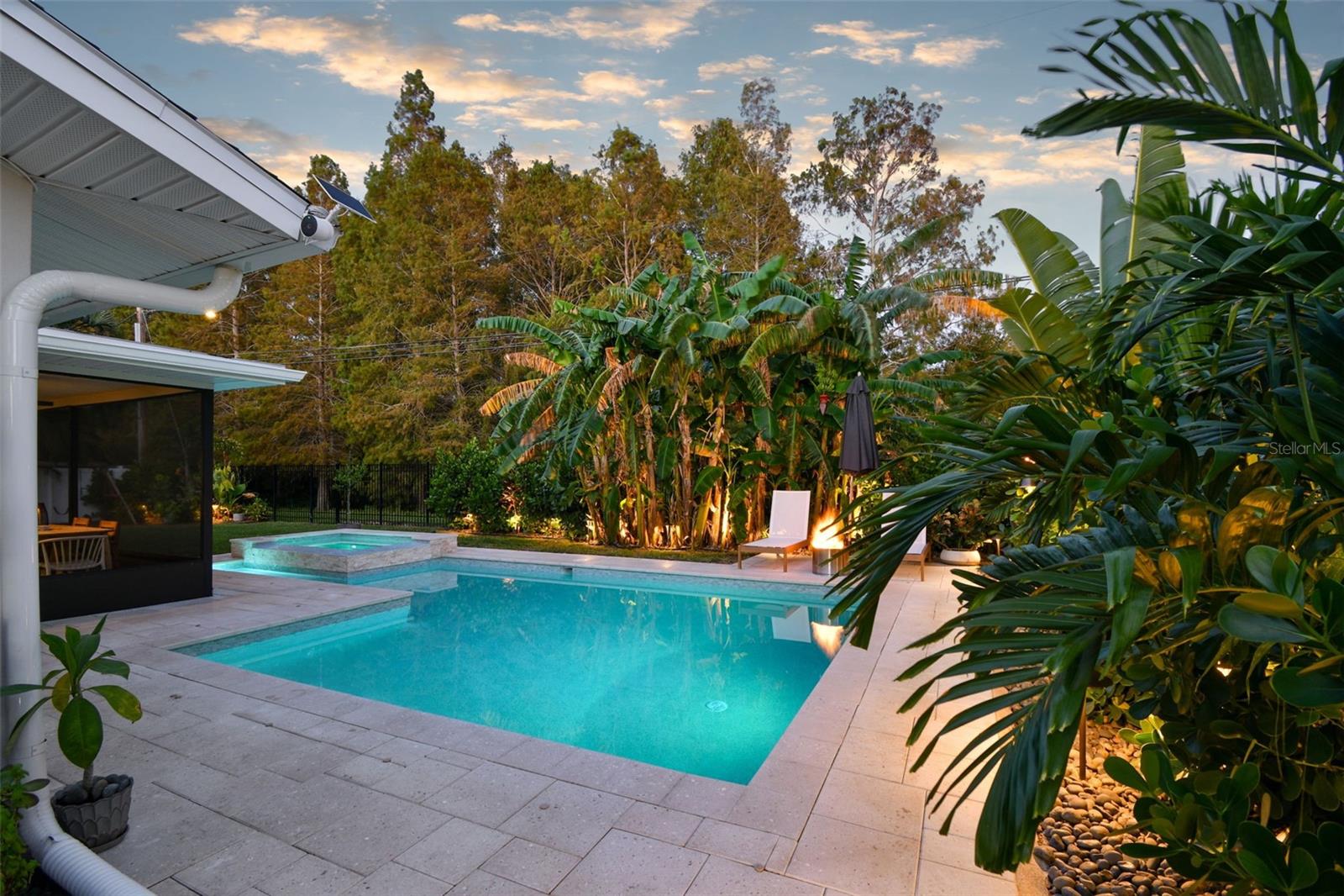 BROADWATER - Residential