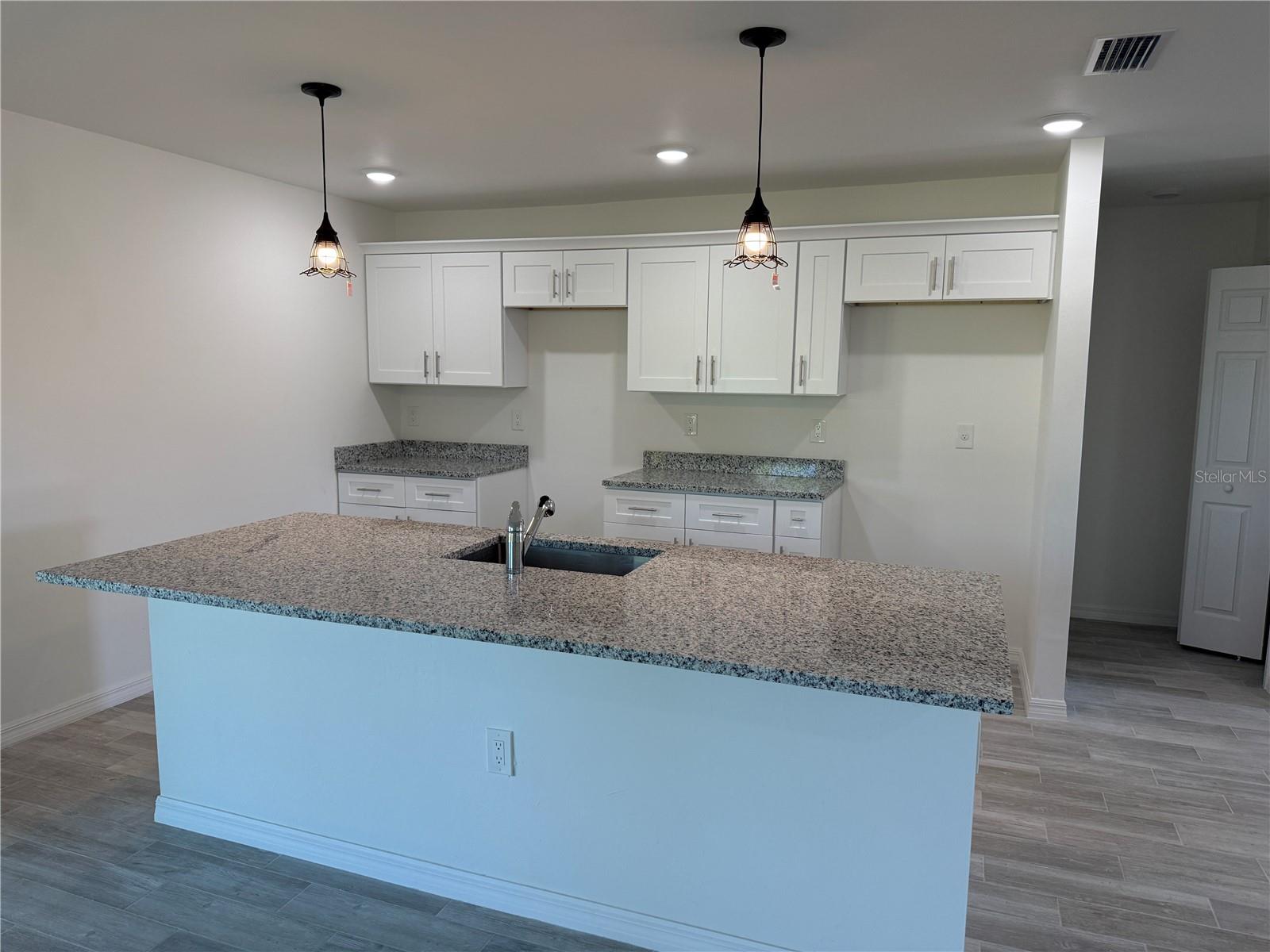 PORT CHARLOTTE SUB 51 - Residential Lease