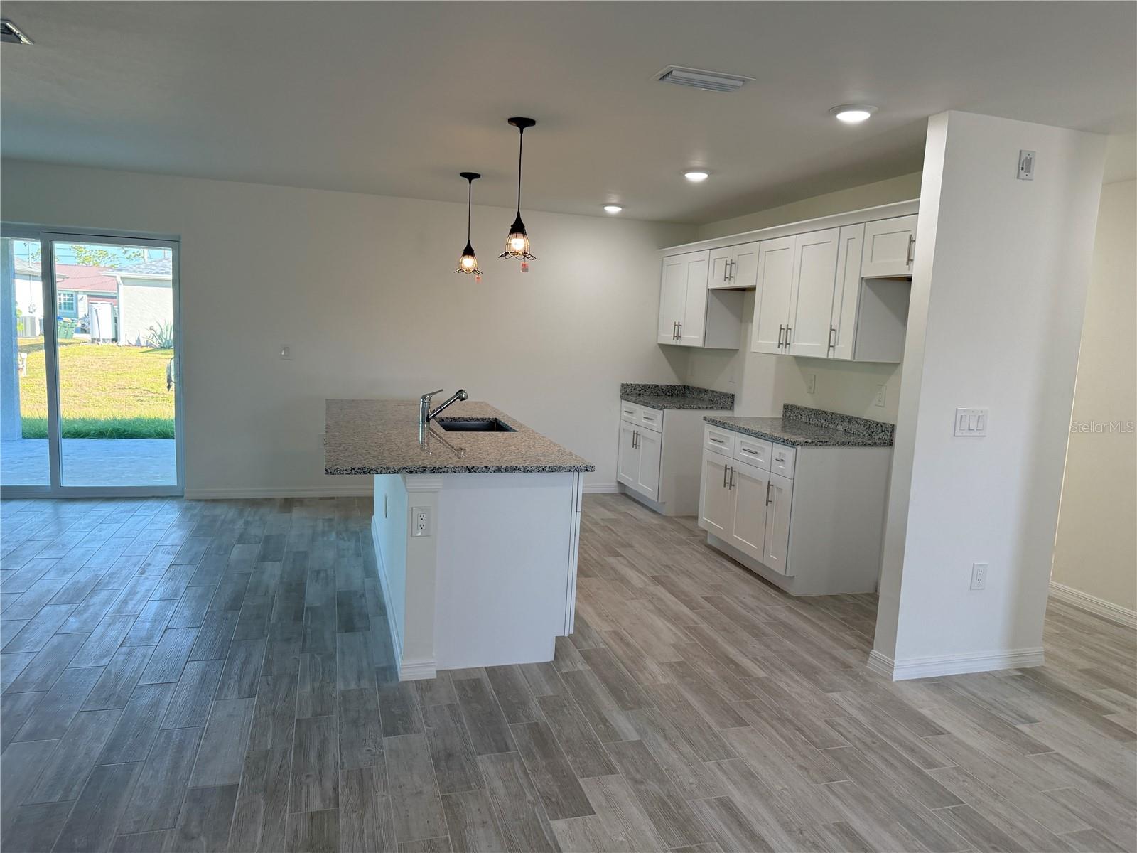 PORT CHARLOTTE SUB 51 - Residential Lease