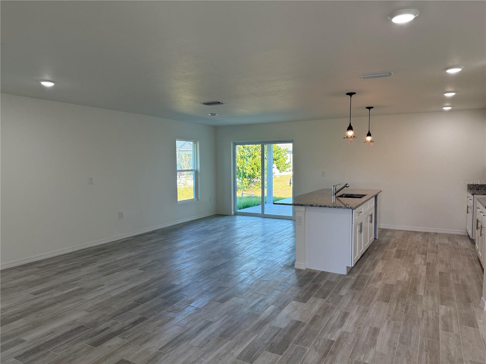 PORT CHARLOTTE SUB 51 - Residential Lease