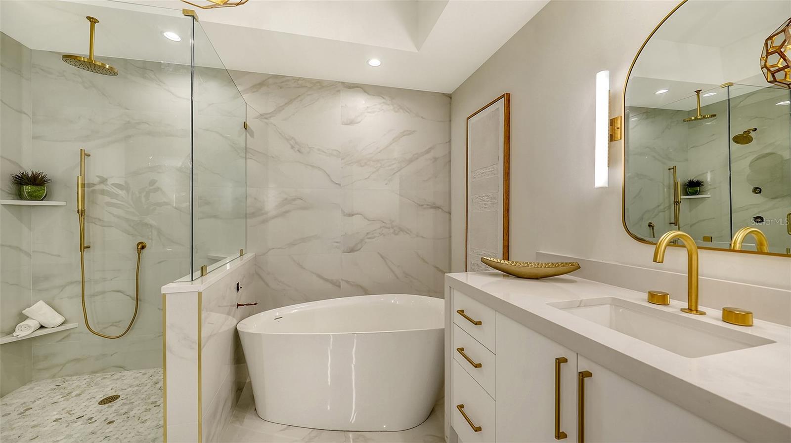 L AMBIANCE 1 - Residential