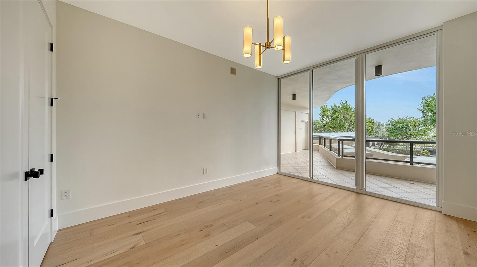 L AMBIANCE 1 - Residential