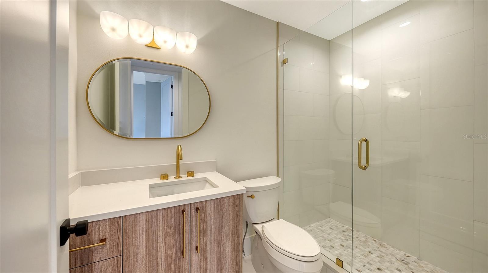 L AMBIANCE 1 - Residential