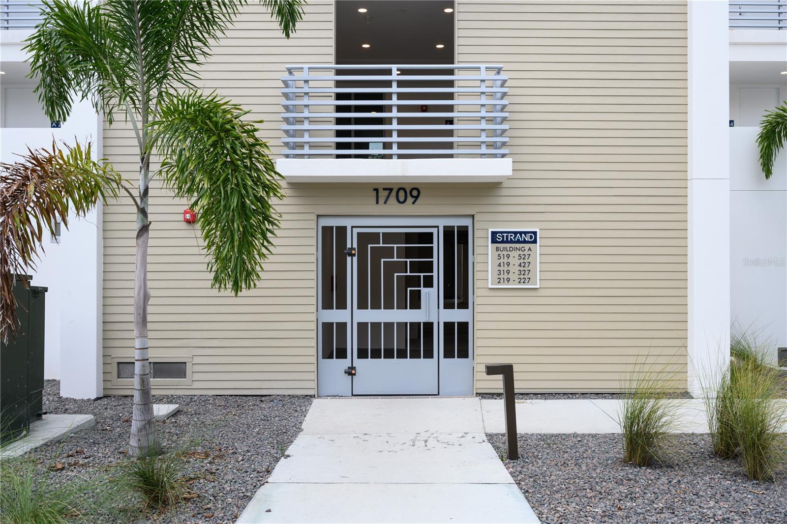 THE STRAND - Residential Lease