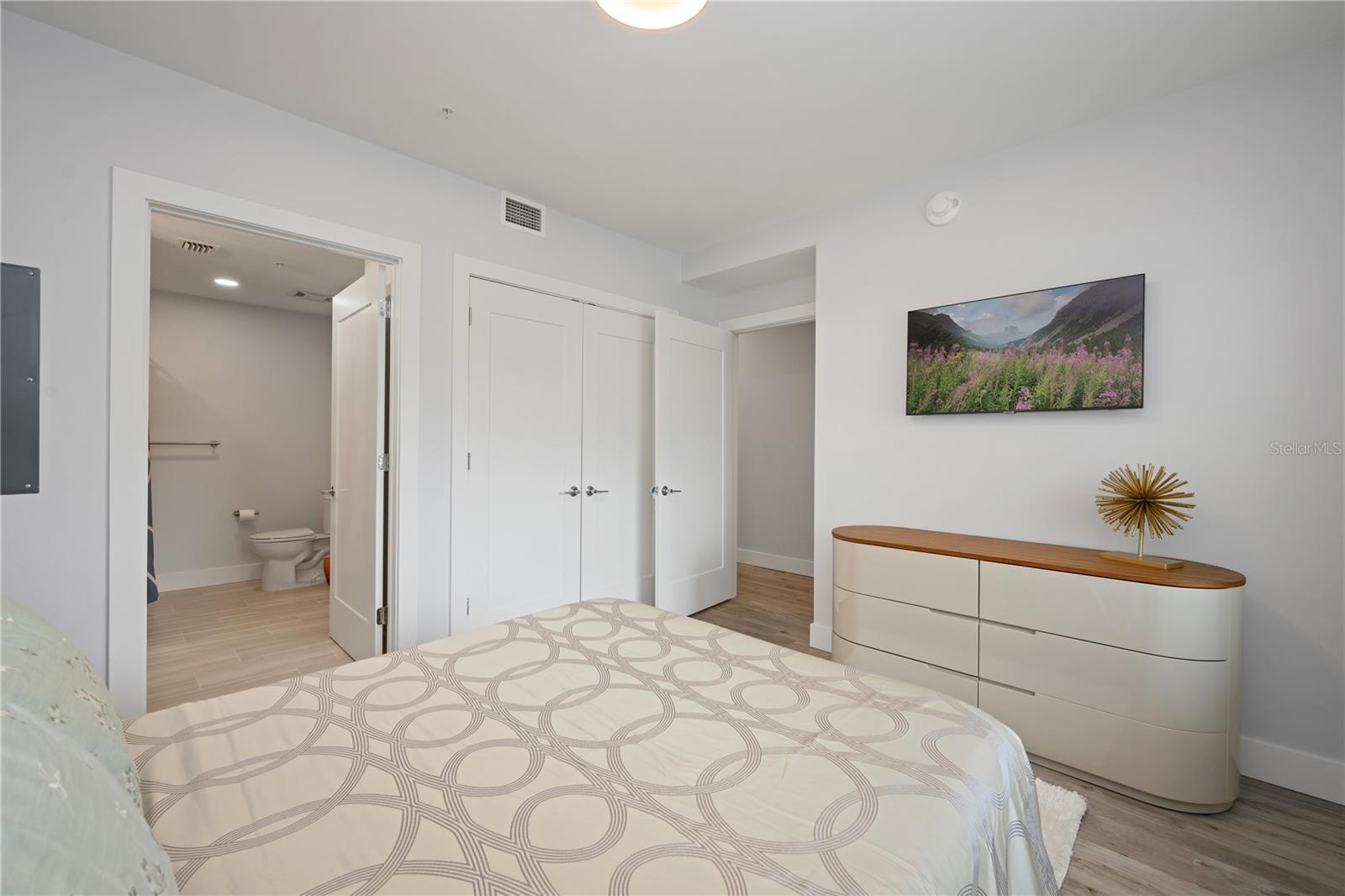 THE STRAND - Residential Lease