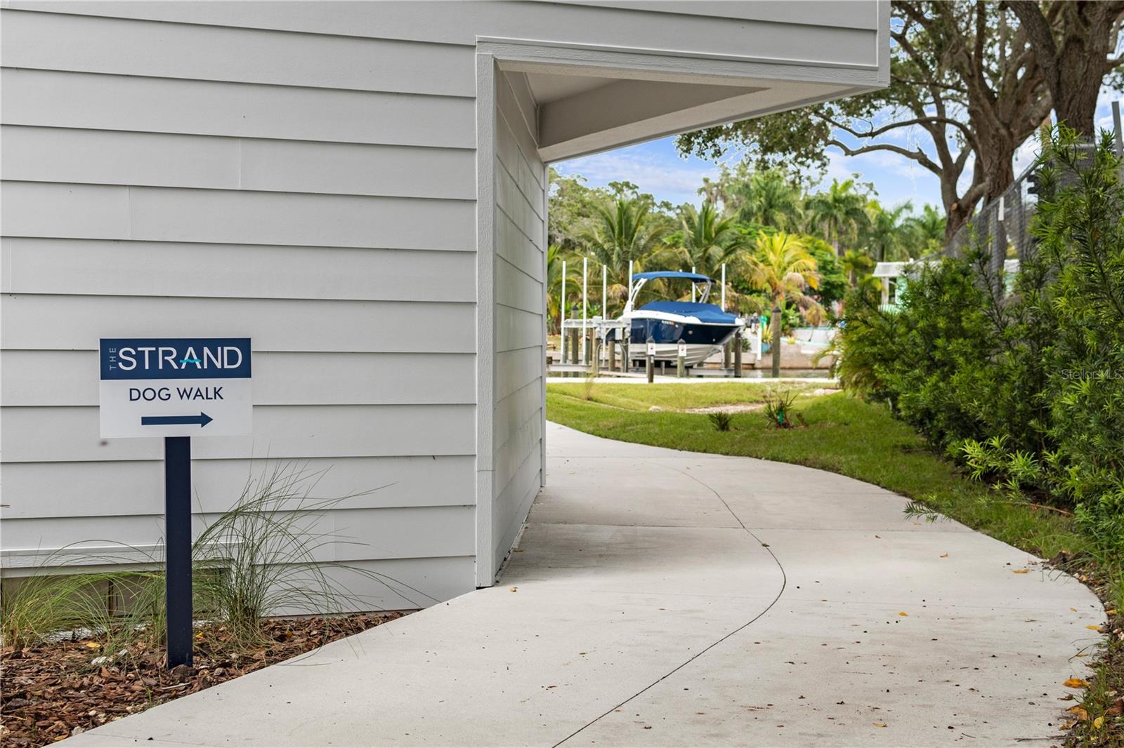 THE STRAND - Residential Lease
