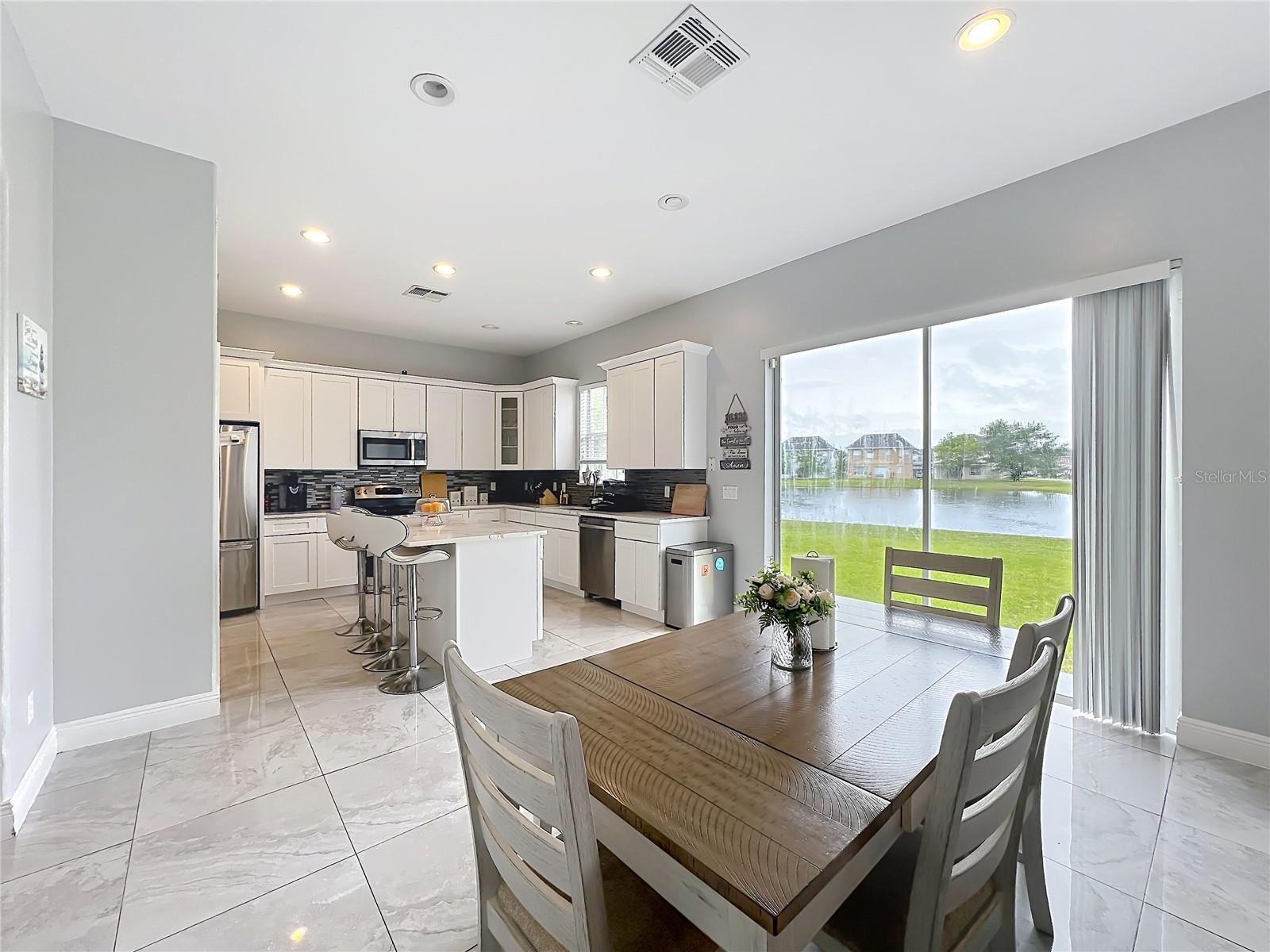 CEDAR BEND/MDW WOODS PH 02 A-C - Residential