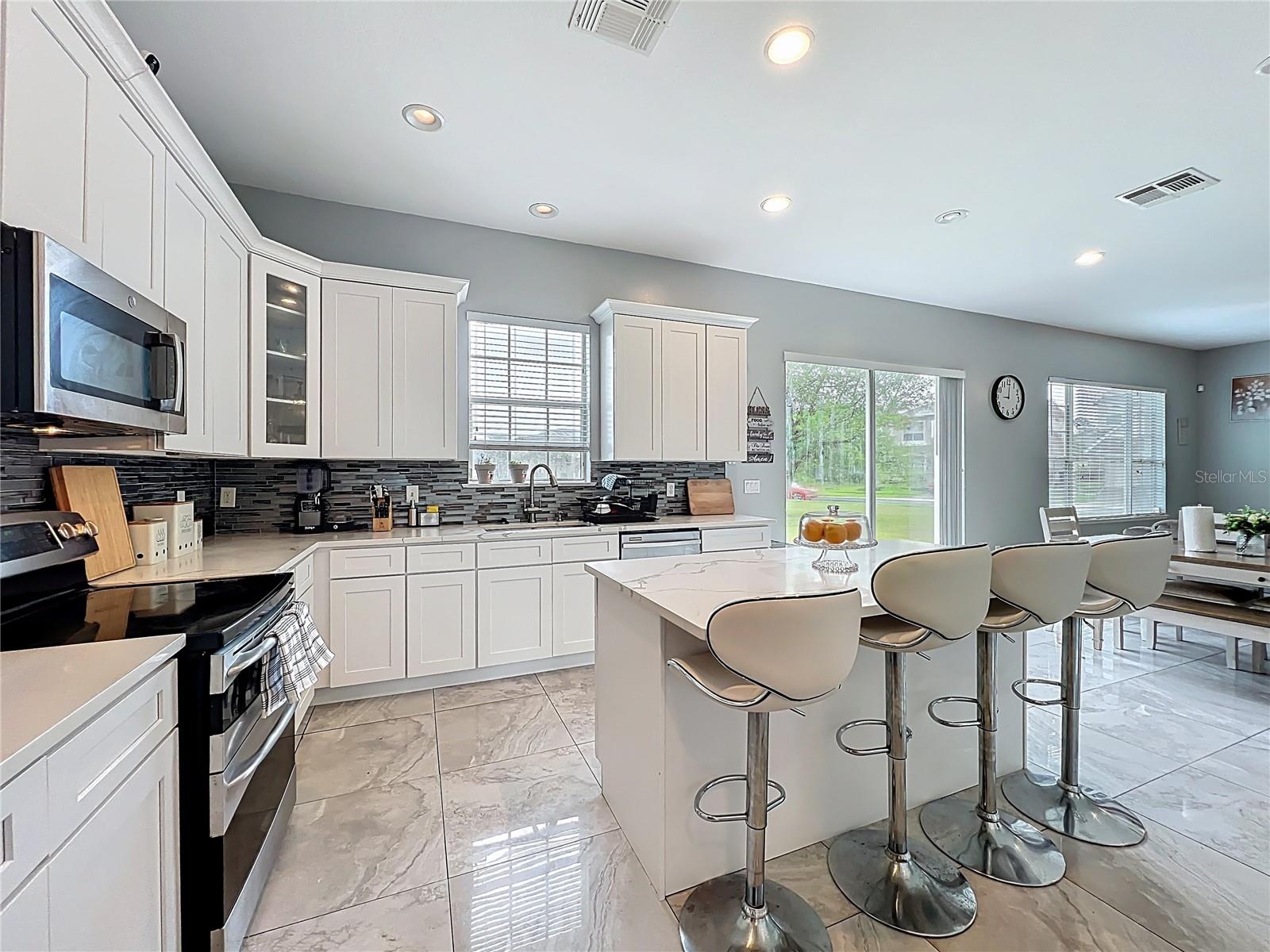 CEDAR BEND/MDW WOODS PH 02 A-C - Residential