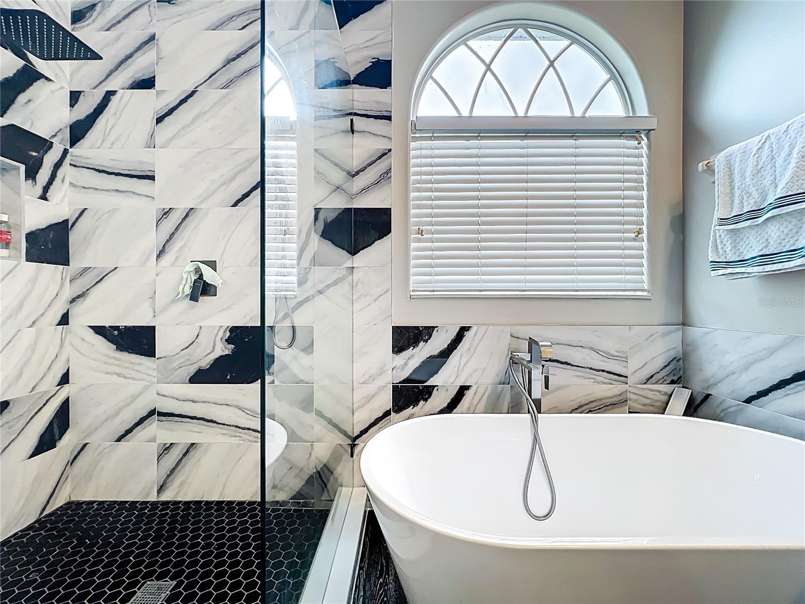 CEDAR BEND/MDW WOODS PH 02 A-C - Residential