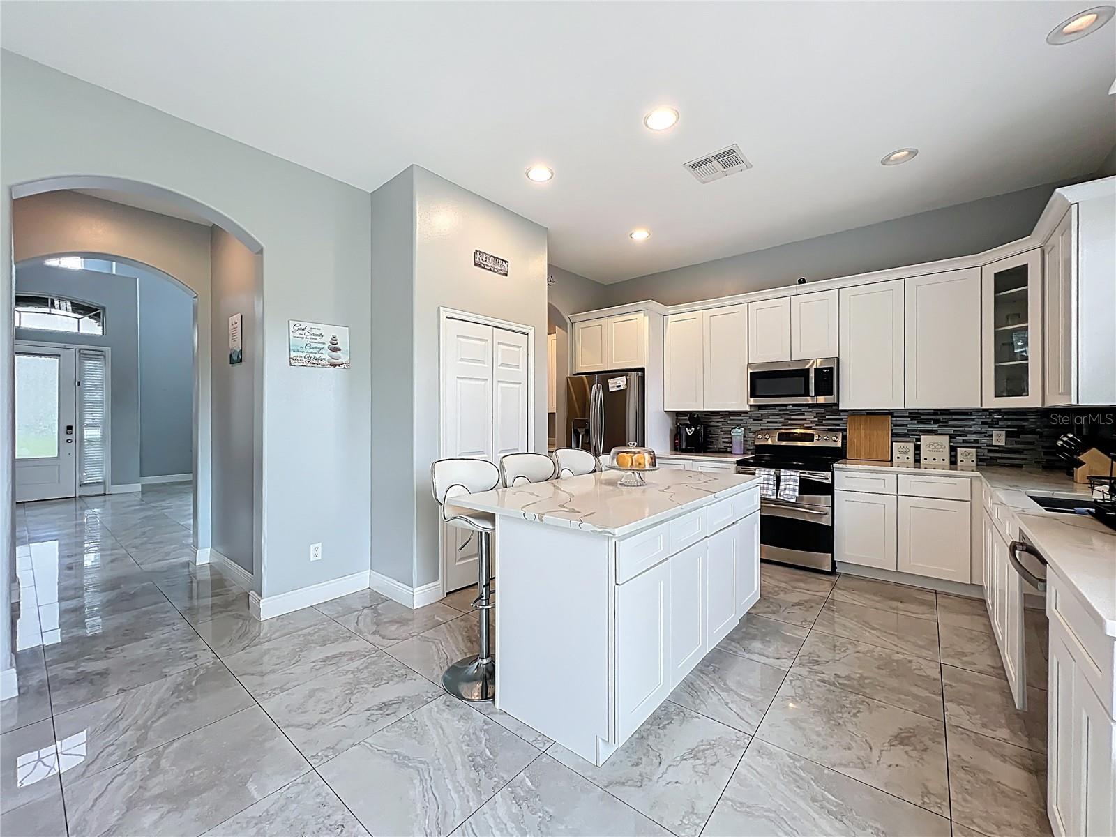 CEDAR BEND/MDW WOODS PH 02 A-C - Residential