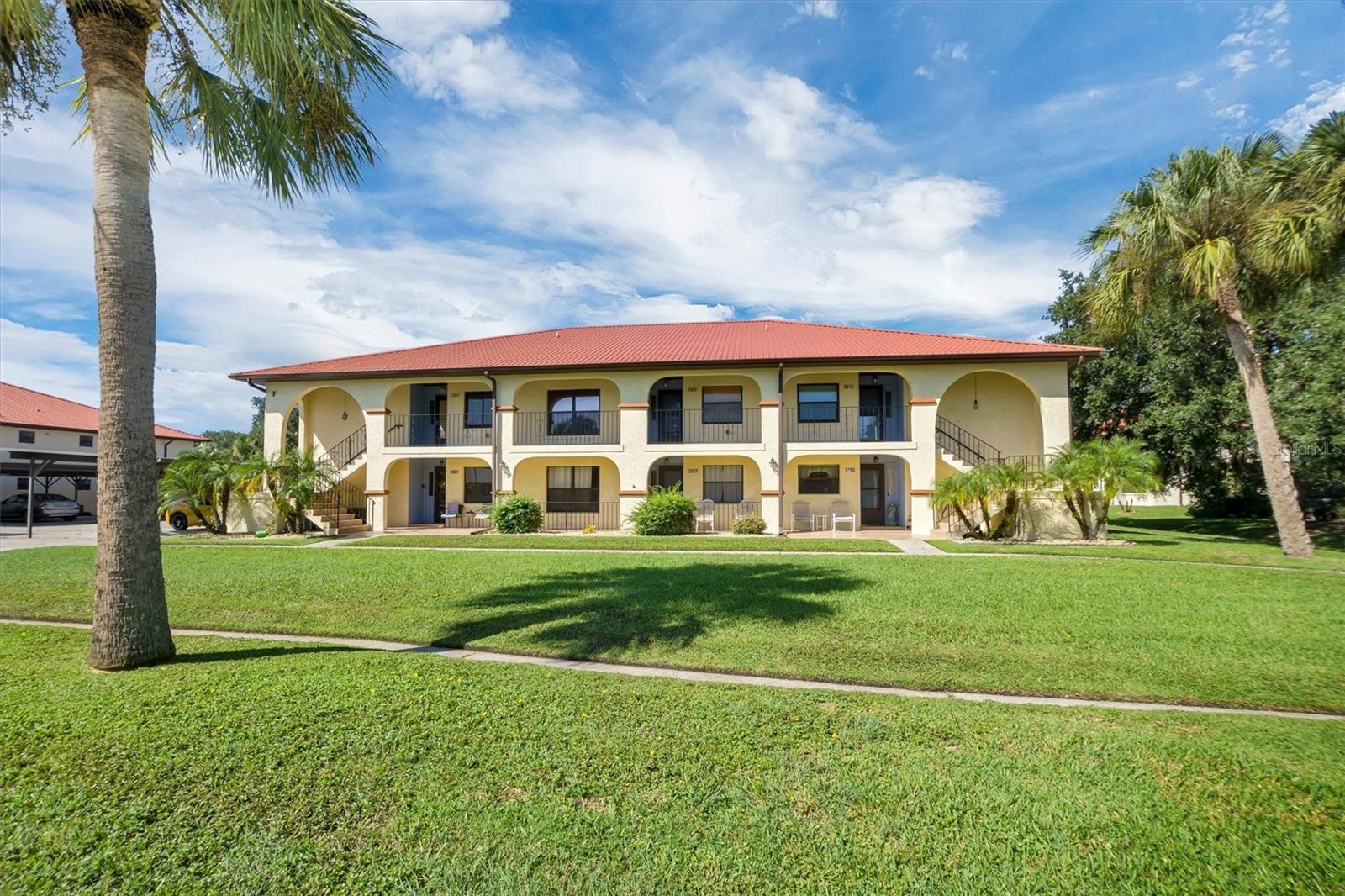 2909 GRANADA COURT 2909