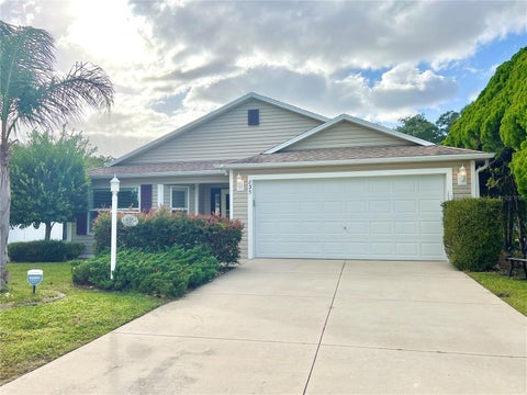 Tiny photo for 835 Silver Oak Avenue, Lady Lake, FL 32159 (MLS # G5119573)