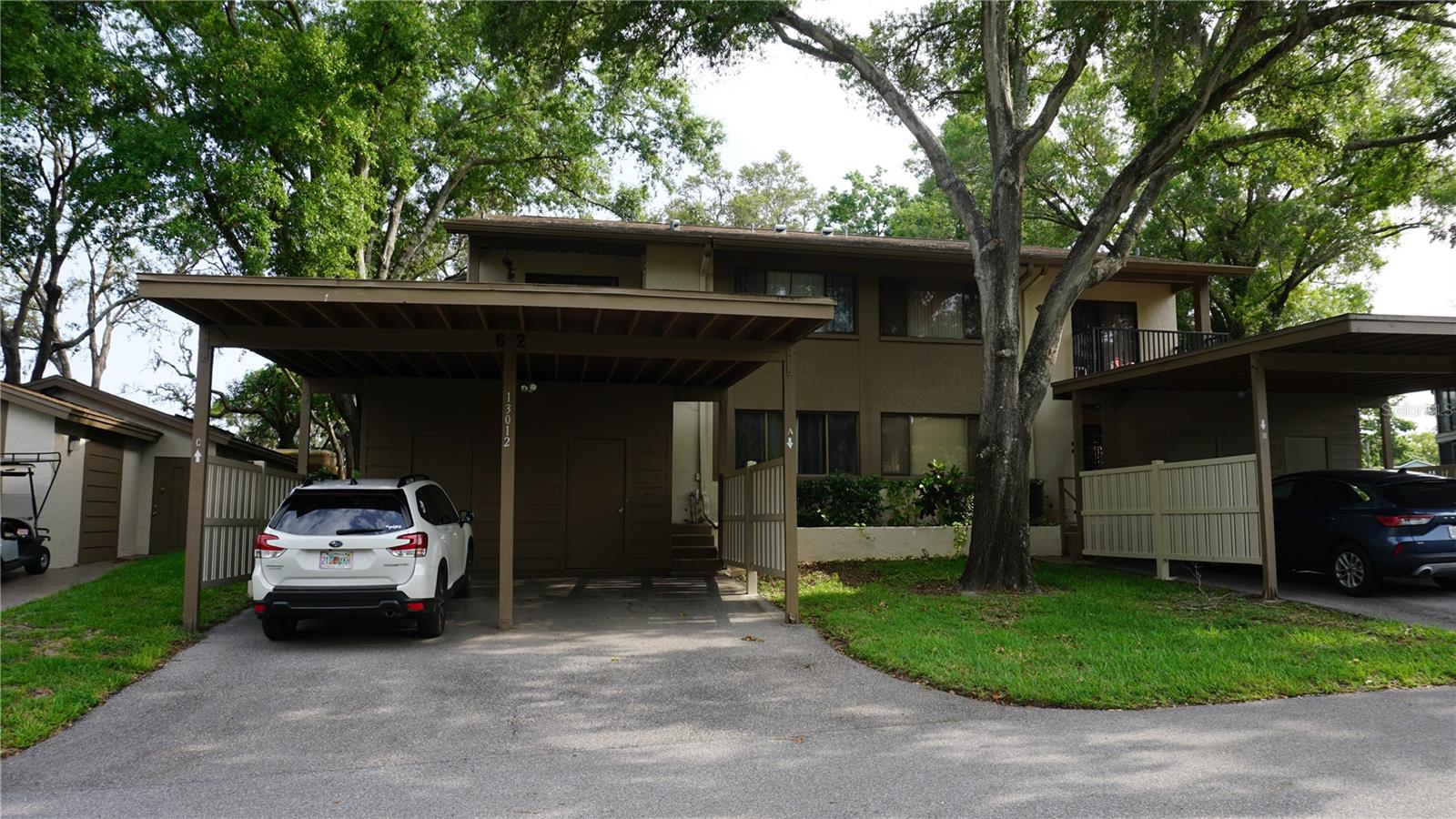 BEACON WOODS -WEDGEWOOD 1ST FLOOR GOLF COURSE CONDO- FULLY FURNISHED- SUPERB 2 BEDROOM, 1144 SF, 2 BATH, NEWER A/C, SPLIT BEDROOM PLAN, EAT-IN KITCHEN, FORMAL DINING, LAMINATE & CERAMIC TILE FLOORING, VINYL ENCLOSED LANAI, CARPORT W/STORAGE, ENJOY 2 CLUBHOUSES, HEATED POOL, SPA AND RECREATION. INCLUDES WATER/SEWER, CABLE TV, INTERNET, GROUNDS MAINTENANCE & TRASH. GREAT LOCATION, CLOSE TO MEDICAL, SHOPPING AND ALL CONVEINCES. 55+ COMMUNITY