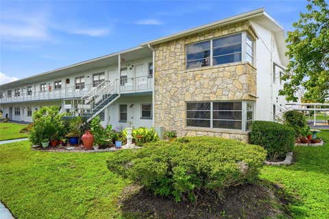 Photo of 5895 18th Street N #1, St Petersburg, FL 33714 (MLS # TB8536621)