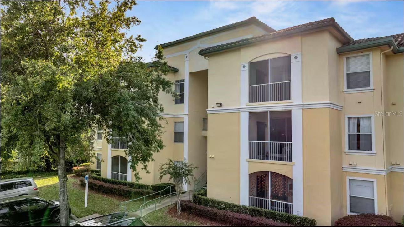Stunning 3-Bedroom Fully Furnished Condo for Rent
Welcome to your new home! This beautiful 3-bedroom, 2-bathroom fully furnished condo is move-in ready and located in a highly desirable, gated community. Enjoy peace of mind and convenience with water, trash, pest control, and high-speed internet all included in the rental price.
Step inside to find a thoughtfully designed interior featuring stylish furnishings, a fully equipped kitchen, and spacious living and dining areas. Each bedroom is comfortably furnished, perfect for families, professionals, or roommates.
Community amenities include:
Resort-style swimming pool
Fitness center
Clubhouse
Secure gated entry
Prime location close to shopping, dining, entertainment, and major highways—everything you need is just minutes away!
?? Don’t miss out on this fantastic opportunity to live in comfort and style in one of the best spots in town.
Contact us today to schedule a tour or apply!