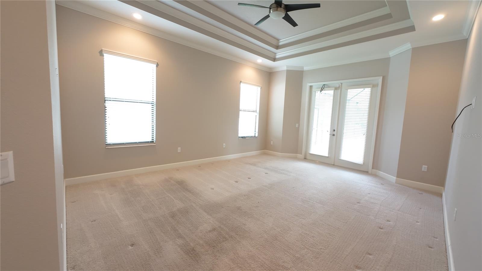 SOUTHERN OAKS - Residential