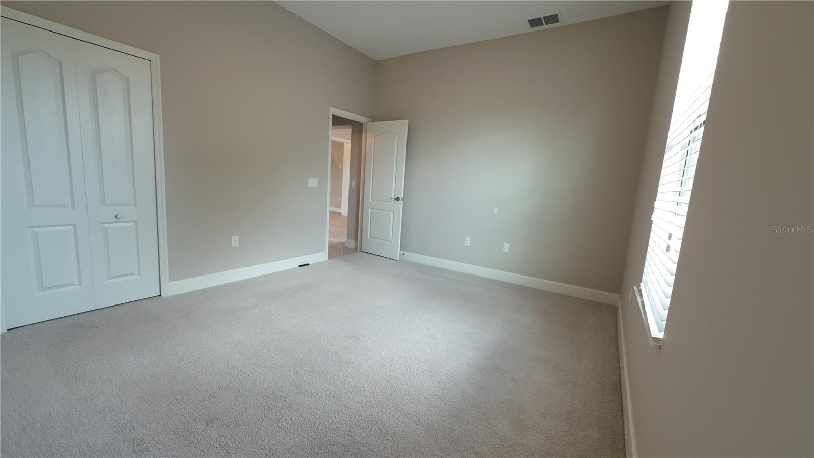 SOUTHERN OAKS - Residential