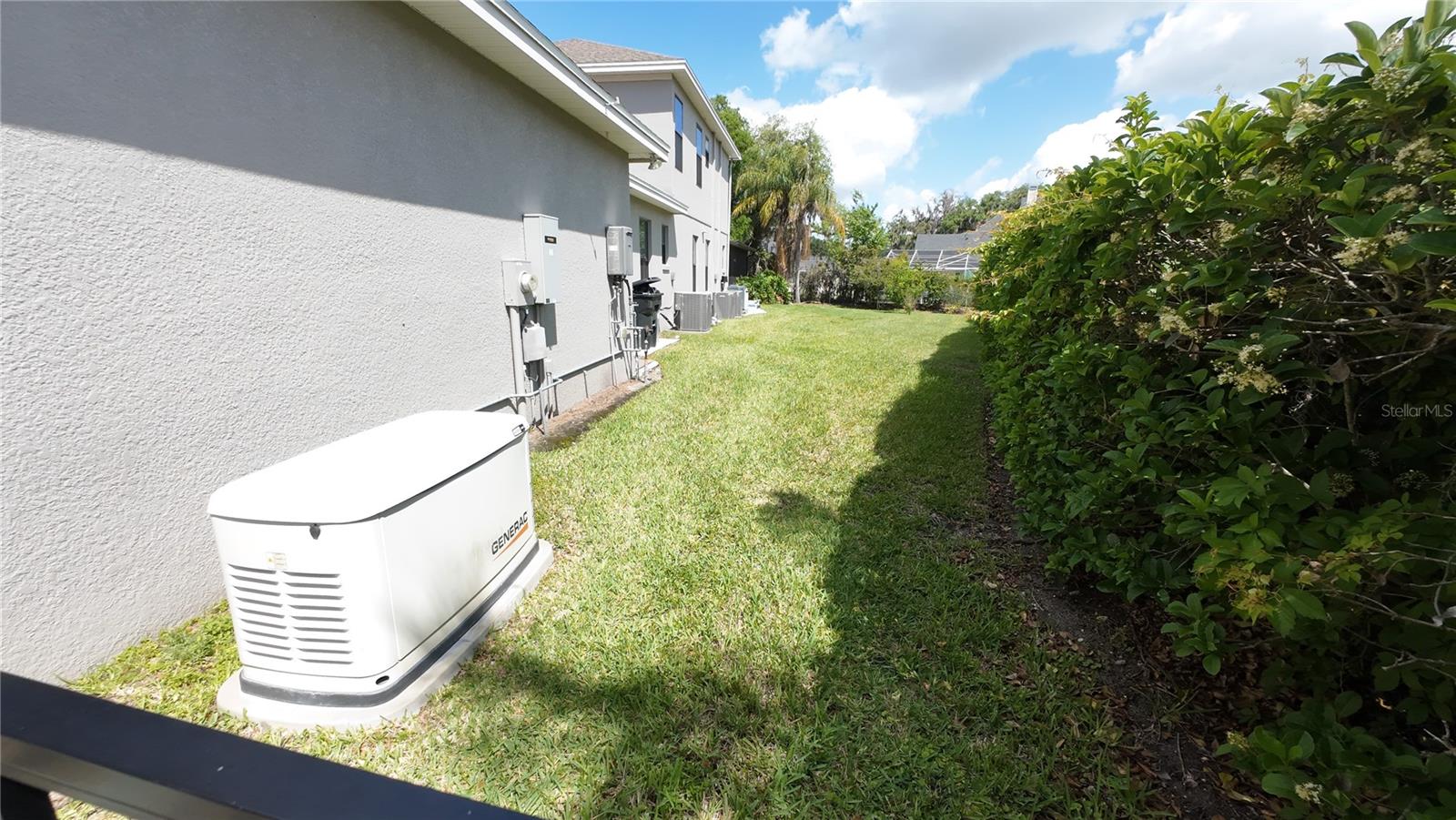 SOUTHERN OAKS - Residential