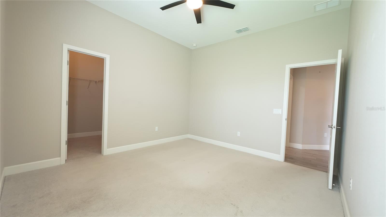 SOUTHERN OAKS - Residential