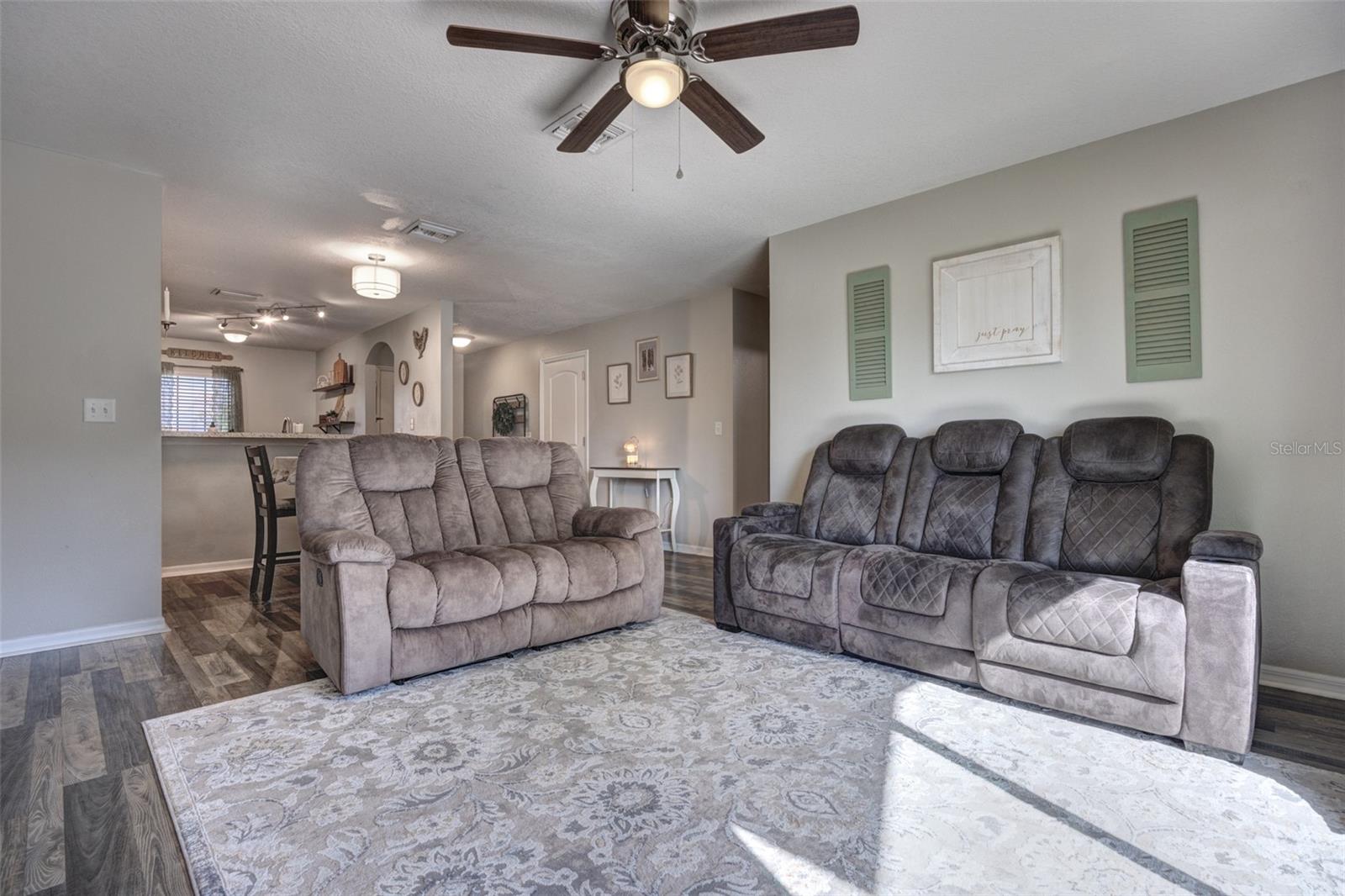 HIGHLANDS F - Residential