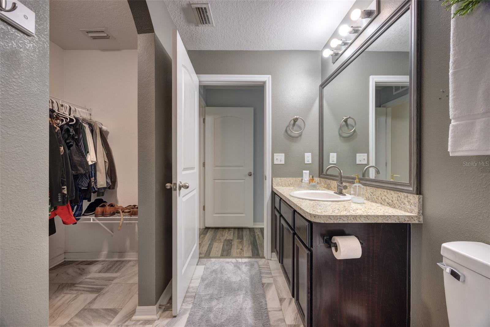 HIGHLANDS F - Residential