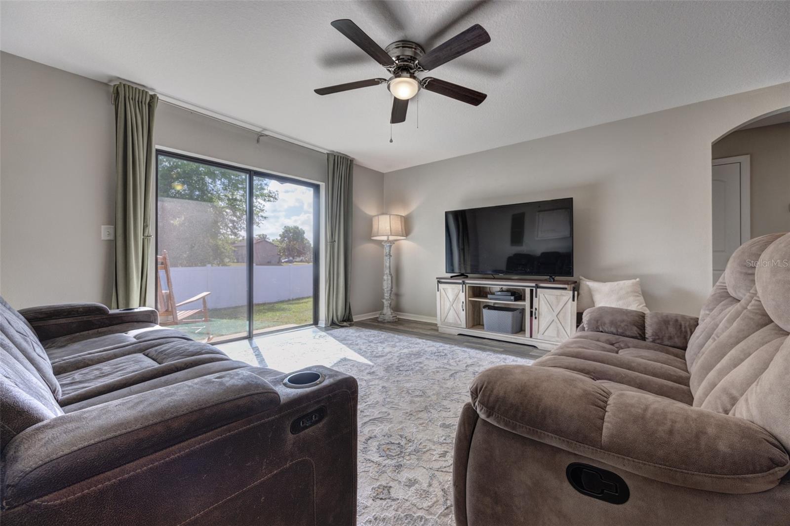 HIGHLANDS F - Residential