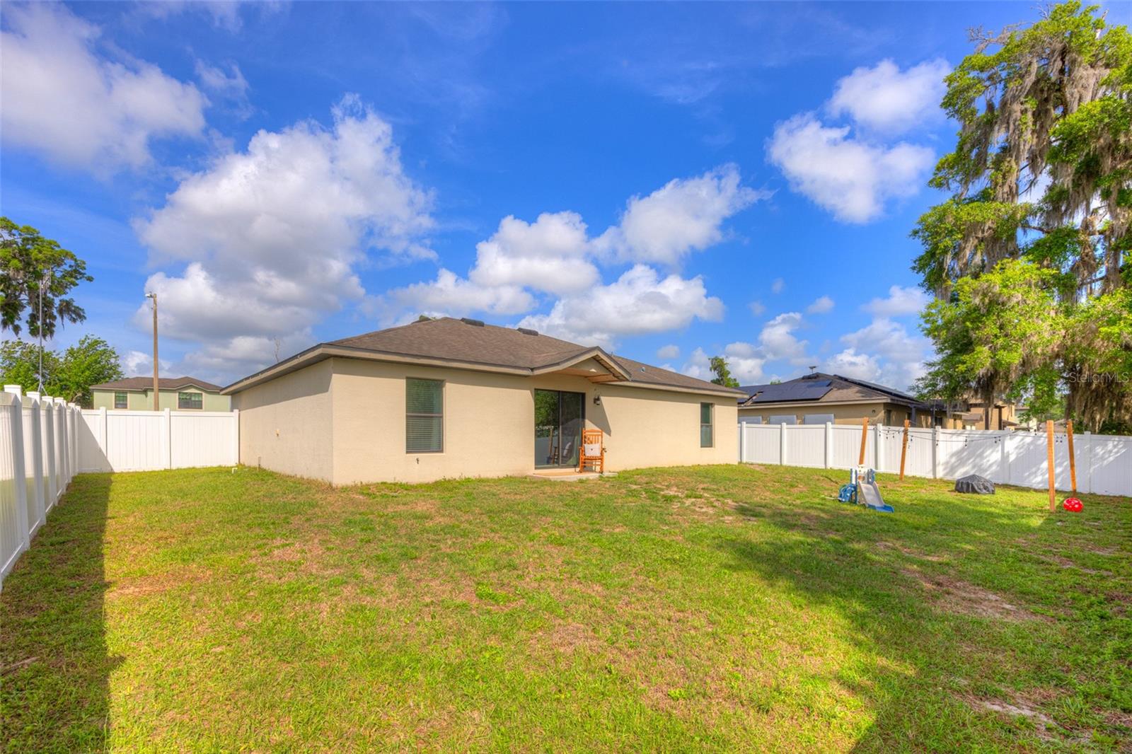 HIGHLANDS F - Residential